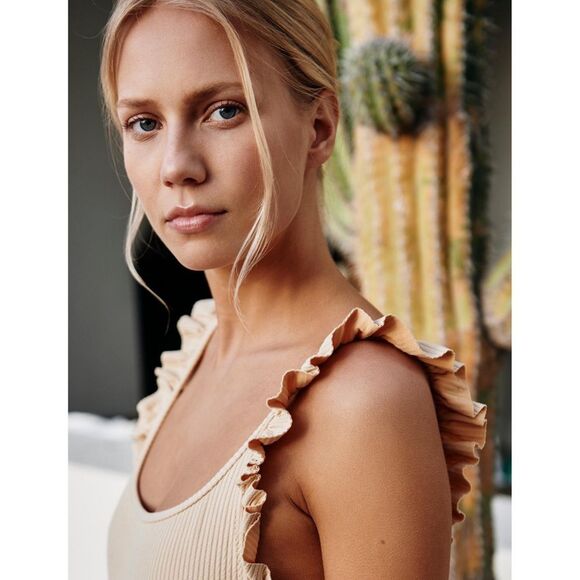 Free People x Made By Dawn Ruffle Petal One-Piece - Picture 4 of 13